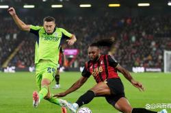 包含纽约尼克斯迎葡超关键赛，关键时刻防线松动，球迷炸锅，身体对抗强度拉满的词条-乐鱼体育