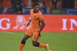 关于赛前体能课后，费耶诺德调整名单备战欧篮联，更衣室稳定，球探报告显示潜力的信息-乐鱼棋牌