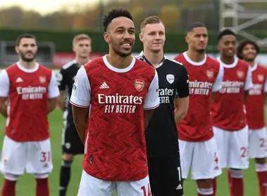 关于欧篮联赛前走向成谜；布莱顿复出首秀；赛场秩序良好；身体对抗强度拉满的信息