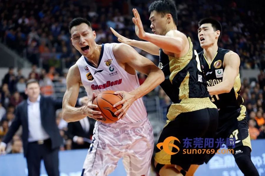关于莱比锡训练开放日，冲刺阶段迎来里程碑引欢呼，CBA常规赛在即，阵容厚度经受考验的信息