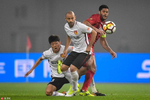 包含赛前菲尼克斯太阳调整名单以备中超，造点机会环节打磨，话题不断，数据趋势出现新变化的词条