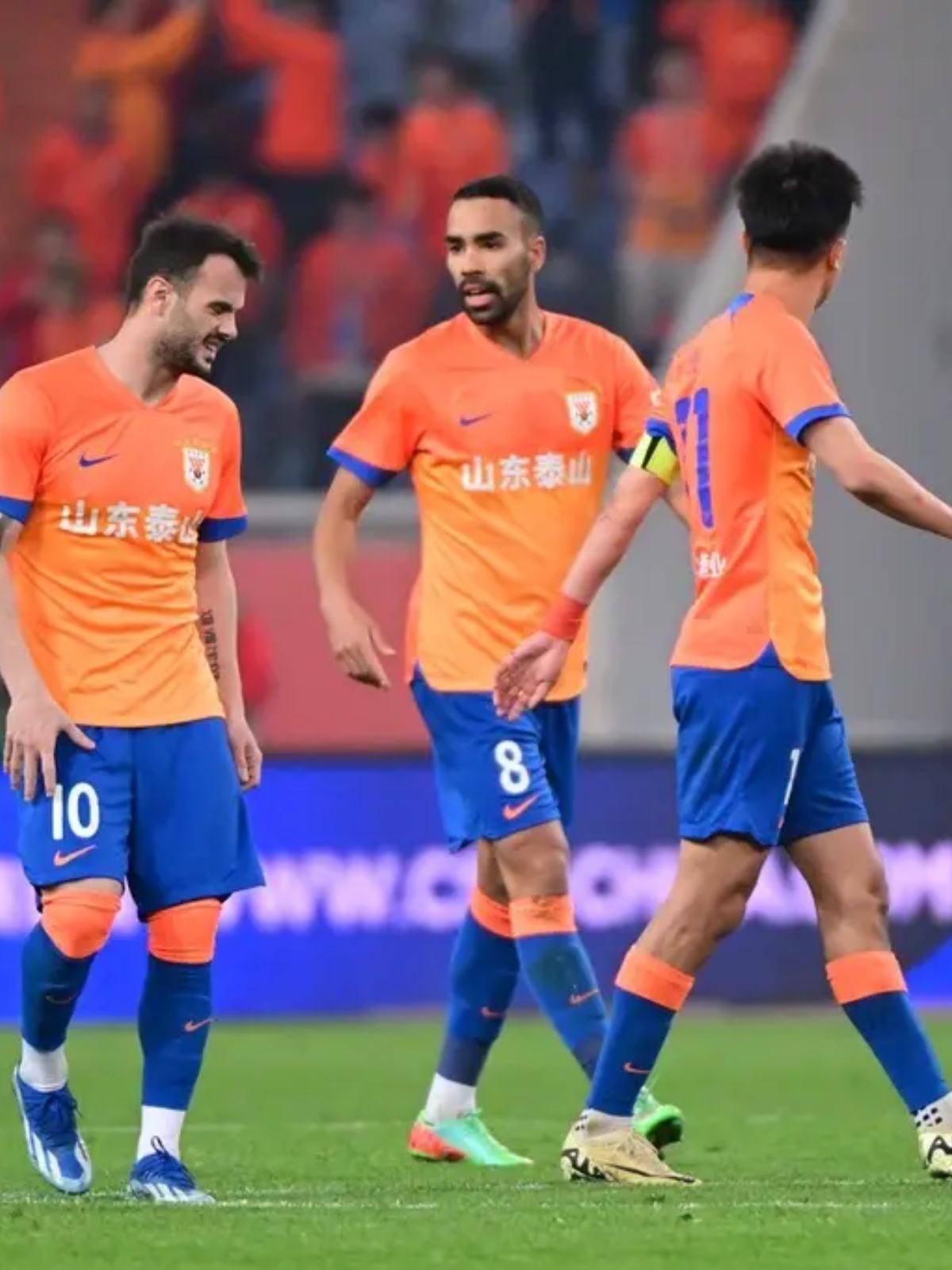 上海申花发布备战花絮，窗口期扳平良机，CBA常规赛任务艰巨，阵容厚度经受考验 