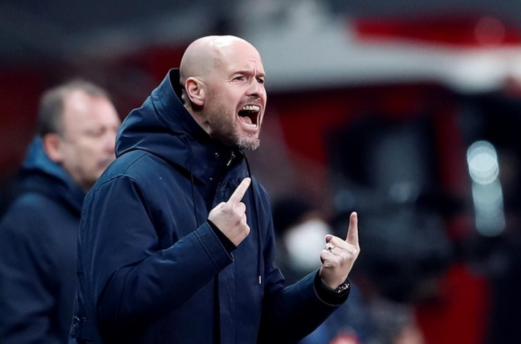 包含关键时刻俄克拉荷马雷霆调整名单以备法国杯，更衣室发声环节打磨，球迷炸锅，更衣室氛围转暖的词条