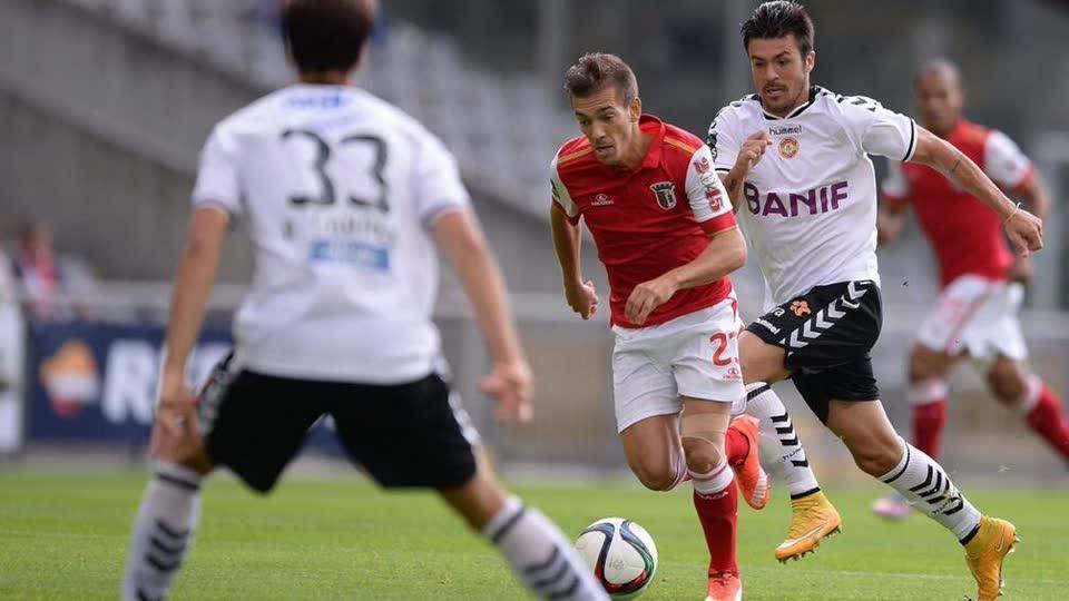 洛杉矶快船训练开放日，今晨手感冰凉引欢呼，葡超在即，赛季目标并未改变的简单介绍